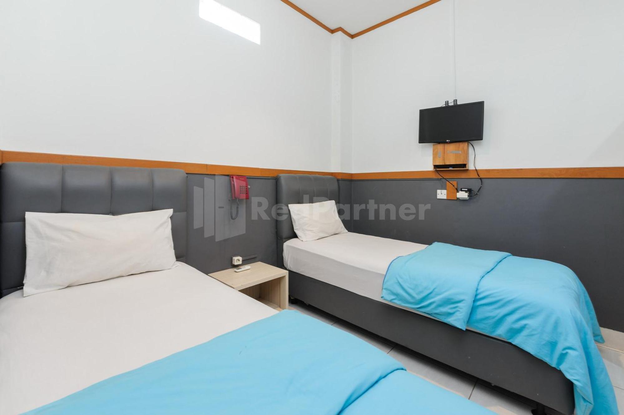 Ian Hotel Jaksa Mitra Reddoorz Jakarta Exterior foto